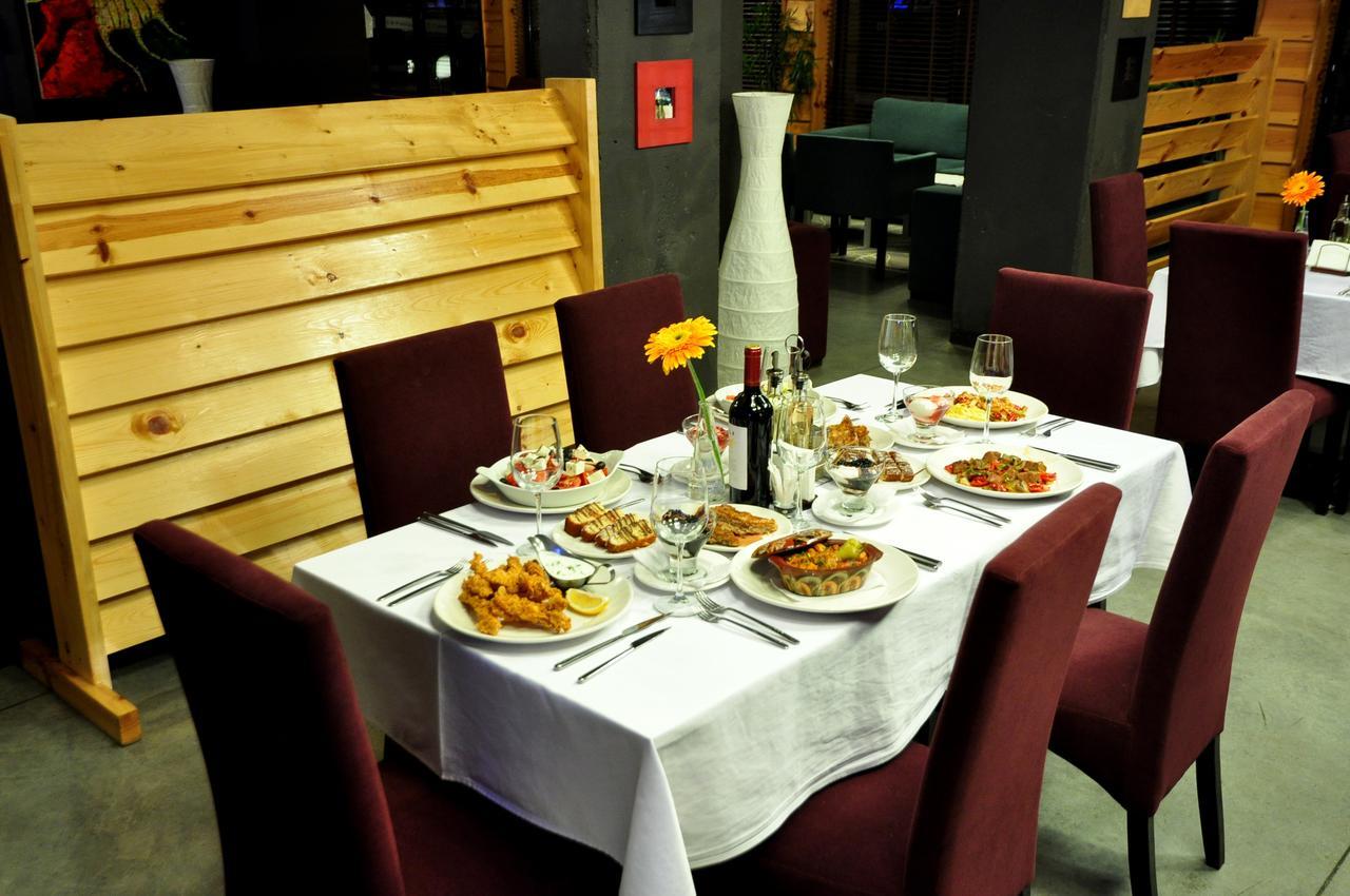 בנסקו 3 Mountains Hotel מראה חיצוני תמונה